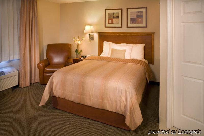 Candlewood By Ihg Hotel 3*
