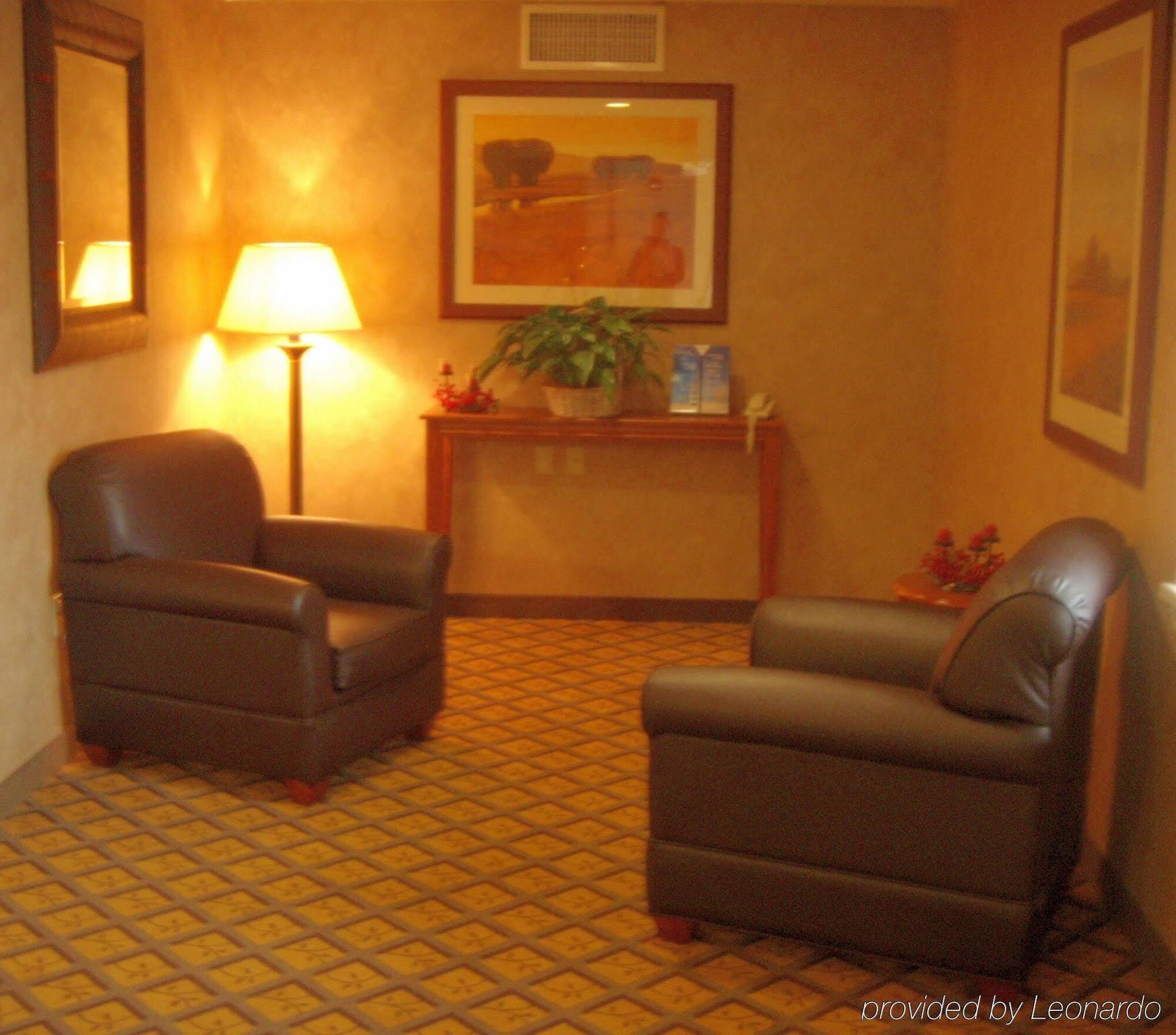 Candlewood By Ihg Hotel Williamsport